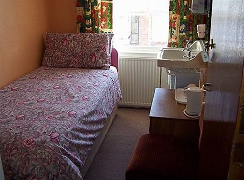 Olivers Guest House Уэймут Экстерьер фото