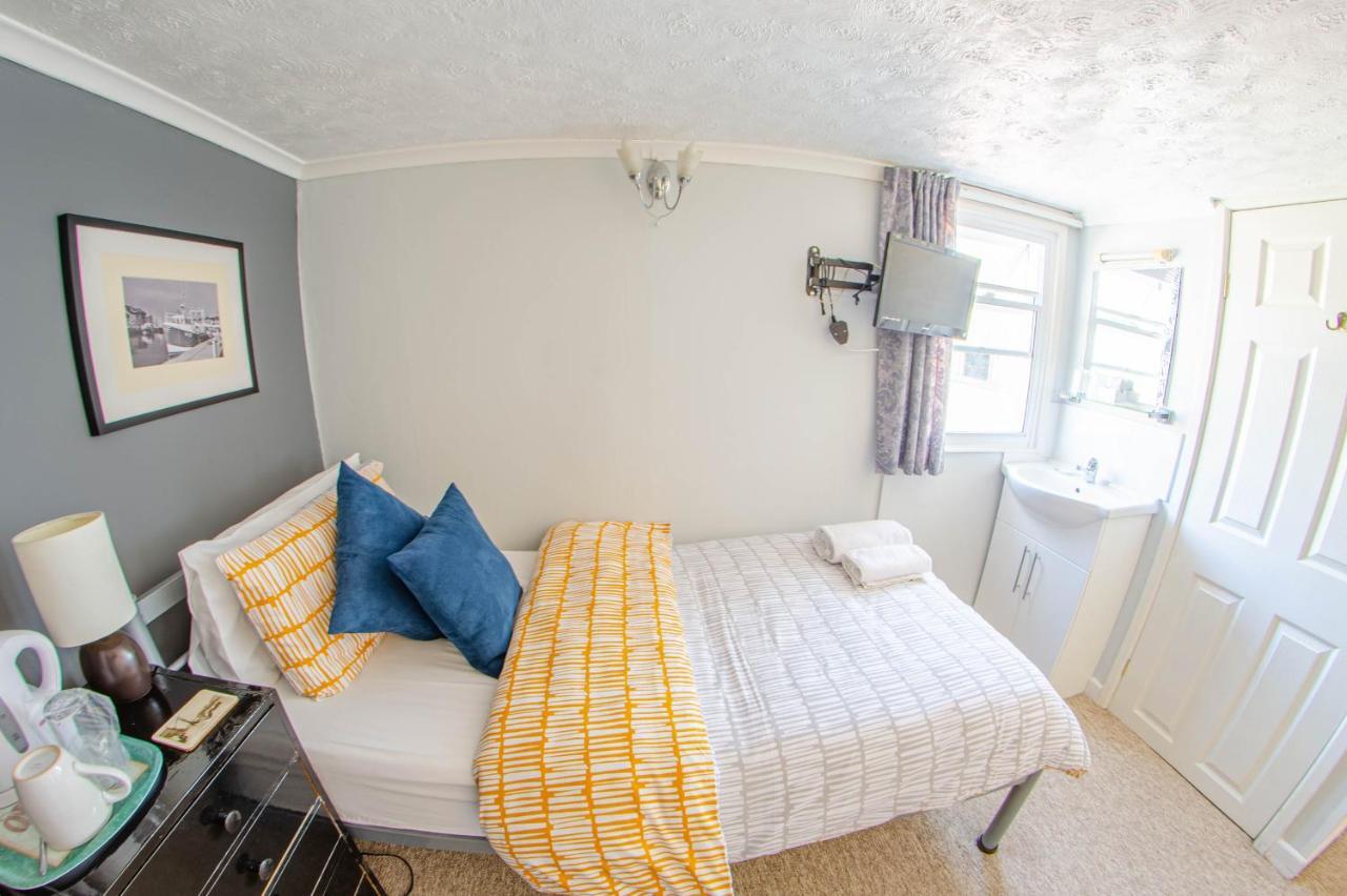 Olivers Guest House Уэймут Экстерьер фото